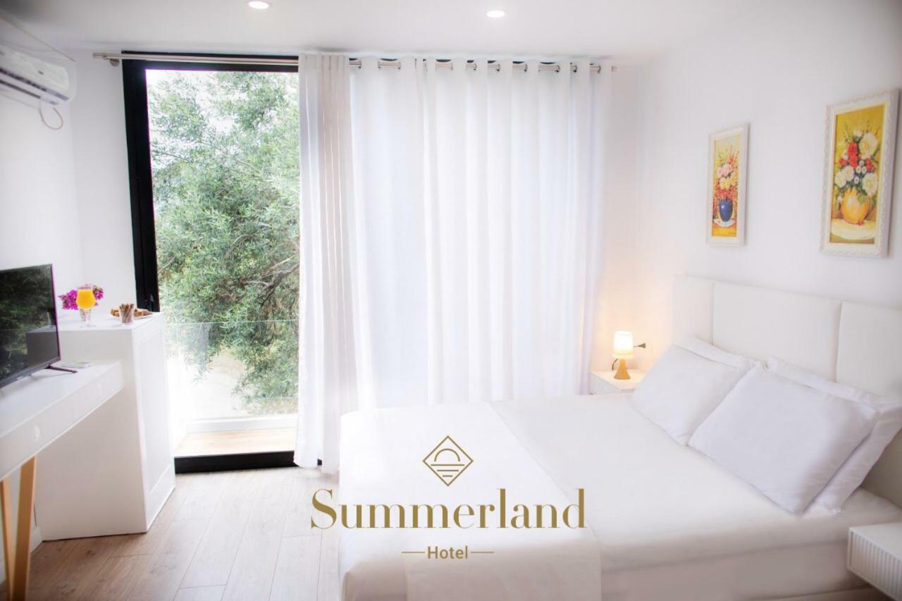 Summer Land Borsh Exterior photo